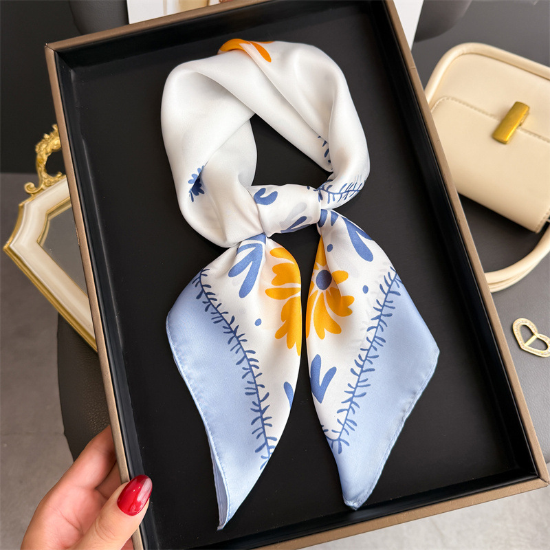 1Pc new printed fashion silk s - Scarf Silk Square recension och pris